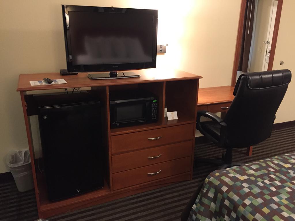 Best Western Windsor Inn Dumas Esterno foto